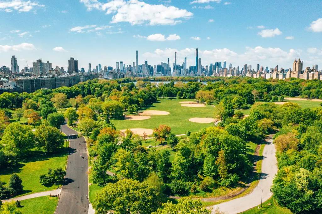 Panduan Wisata New York ala Desainer Perhiasan Marla Aaron